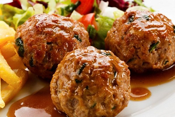 Ежики с рисом из фарша
