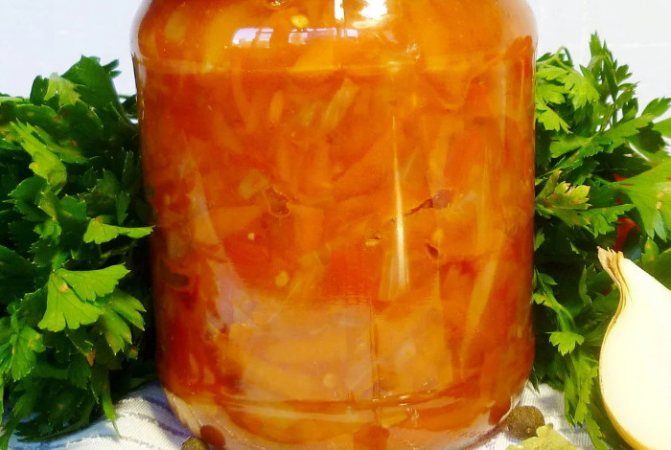 Рецепты на зиму: лечо с морковью и луком